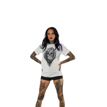 Load image into Gallery viewer, Skull T